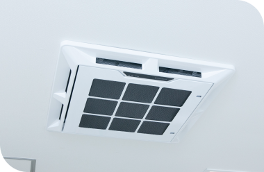埋込型の大型空気清浄器を導入